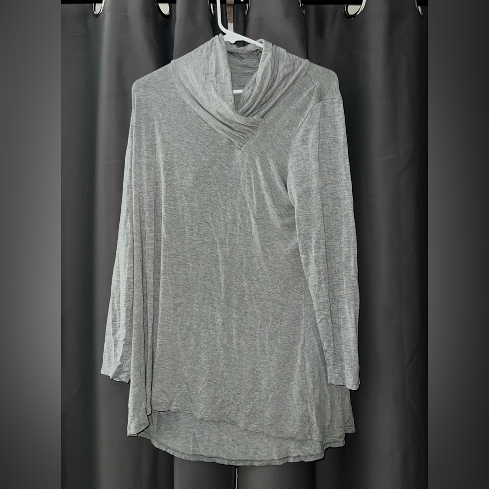 NWOT XL LAURA Gray Cowl Neck Long Sleeve Top